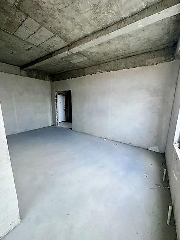 23: 1 комната, 42 м², ул. Ахунбаева / Чапаева Индивидуалка, 3 этаж, ПСО (под самоотделку) — 7
