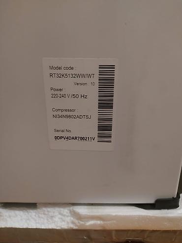 ariston 50: Samsung soyuducu, iki qapılı (üst hissə - dondurucu, alt hissə - — 9