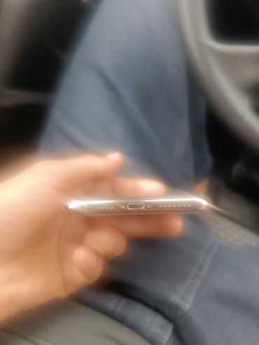 17 pro max 512: IPhone 11 Pro, 256 GB, Qızılı, Face ID — 3