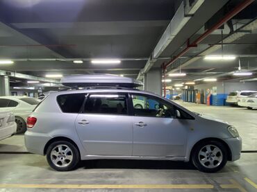 Toyota: Toyota Ipsum: 2003 г., 2.4 л, Автомат, Газ, Минивэн — 6