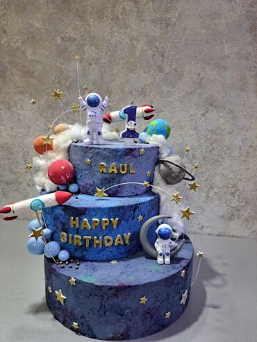 tort sifarişi: Mövzu: Kosmos temalı 3 mərtəbəli ad günü tortu Maket tort satilir 1