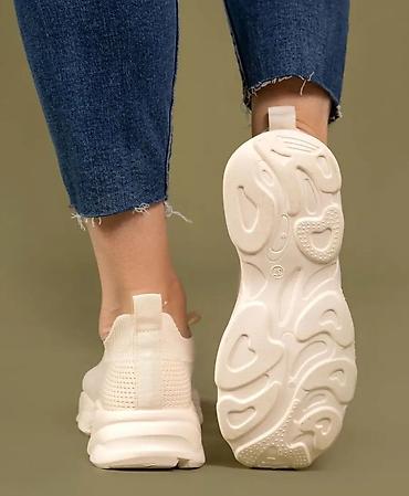 nike tech flecce: Лёгкие кроссовки для прогулок,бега и спорта,подошва мягкая, новые — 4