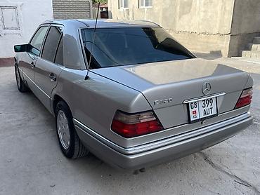 sf moto: Mercedes-Benz W124: 1994 г., 3.2 л, Автомат, Газ, Седан — 8