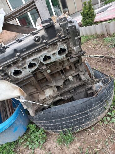 Двигатели, моторы и ГБЦ: Бензиновый мотор Nissan 2002 г., 2 л, Б/у, Оригинал, Япония