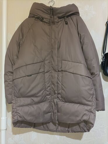 Пуховики и зимние куртки: СУПЕР ЦЕНА!!! Женская куртка оверсайз. Размер 48. Хорошего качества