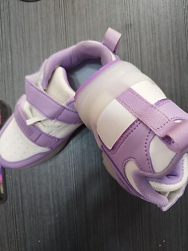 детские ролики 30 33 размера: 🛼💜 Продам новые ролики-кроссовки с подсветкой! 💜🛼 ✨ Красивые ролики — 6