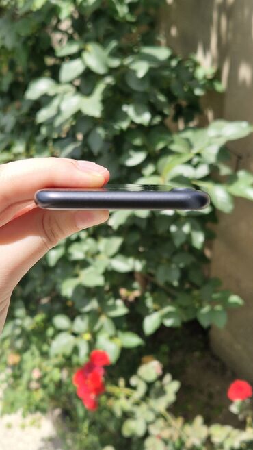 iphone zaryatka qiymeti: IPhone 7, 32 ГБ, Черный, Отпечаток пальца, С документами