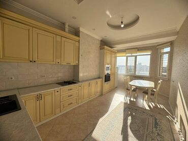 Продажа квартир: 3 комнаты, 127 м², Элитка, 9 этаж, Евроремонт