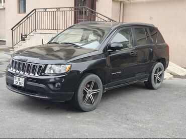 jeep baku: Jeep Compass: 2.4 л | 2012 г. | 195000 км Внедорожник