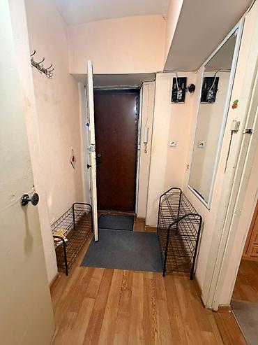 Продажа квартир: 1 комната, 28 м², 3 этаж at lalafo.kg — 8 Продажа квартир: 1 комната, 28 м², 3 этаж — 8
