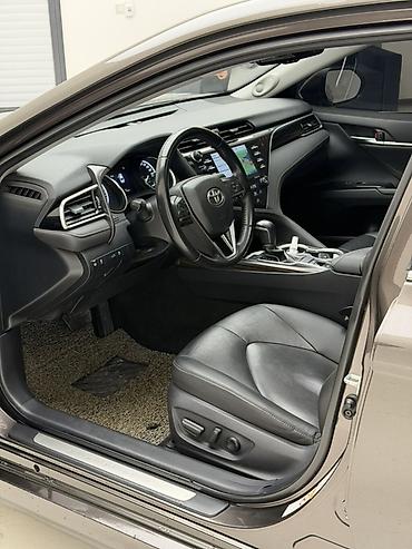 Toyota: Toyota Camry: 2018 г., 2.5 л, Автомат, Бензин, Седан — 8