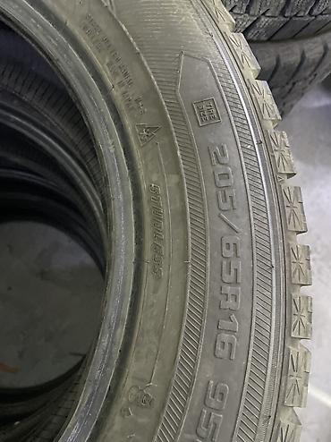 5 105: Шины 205 / 65 / R 16, Зима, Б/у, Комплект, Легковые, Япония, GoodYear — 3