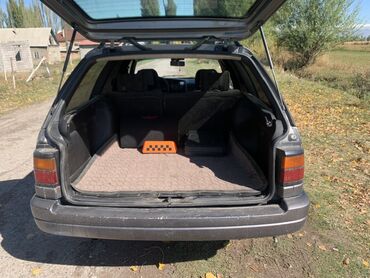 Volkswagen: Volkswagen Passat Variant: 1989 г., 1.8 л, Механика, Бензин, Универсал — 5