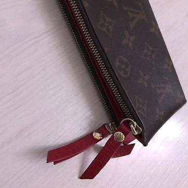 хвостики: Портмоне, Louis Vuitton, Натуральная кожа, Б/у — 2