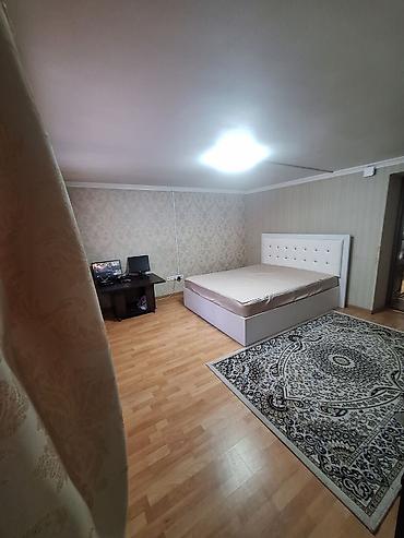 holiday house: 300 м², 6 комнат и более — 8