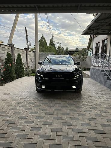 электромобили до 1 млн: Kia Sorento: 2022 г., 1.6 л, Автомат, Гибрид, Кроссовер — 1