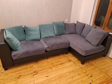 диван канапе: Угловой диван, Б/у, Нераскладной, Без подьемного механизма, Ткань, Нет доставки