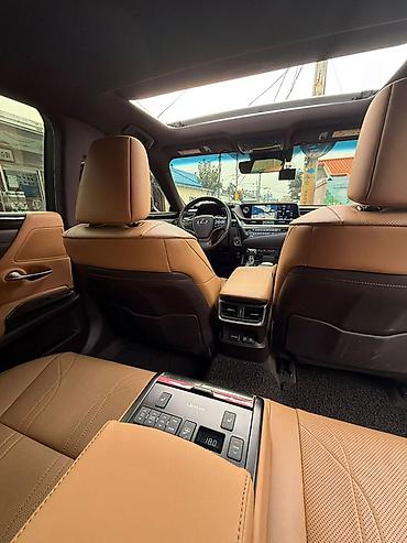 джели авто: Lexus ES: 2019 г., 2.5 л, Автомат, Гибрид, Седан — 6