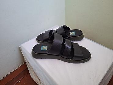 crocs 40: Мужские сандалии, 41, 40, Новый, цвет - Черный — 2