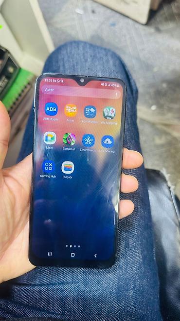 galaxy a50: Samsung Galaxy A50, Barmaq izi — 1