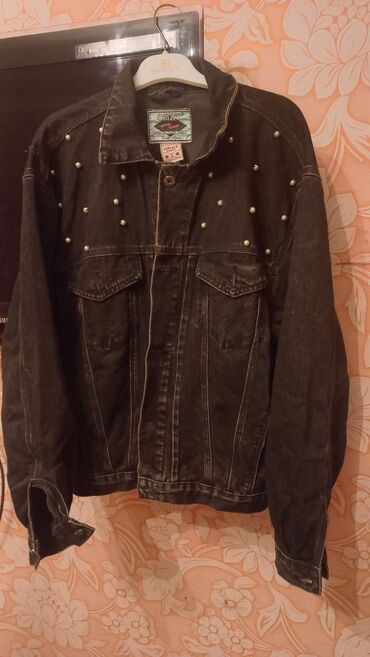 бордовые мужские куртки: Qara denim cins gödəkçə - Model: klassik cins gödəkçə, düyməli ön