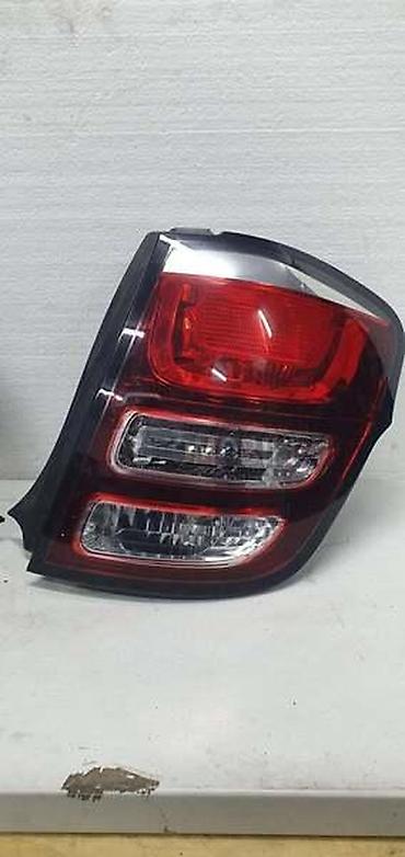 ratkapne 13: DESNO STOP SVETLO LAMPA ZA CITROEN C3 — 1