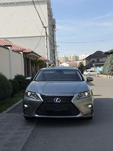 Транспорт: Lexus ES: 2017 г., 2.5 л, Вариатор, Гибрид, Седан — 1