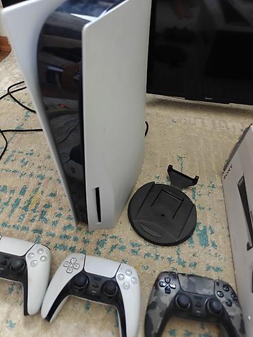 PS5 (Sony PlayStation 5): Playstation 5 fat 3 ревизия полный комплект коробка есть 3 джойстика — 2
