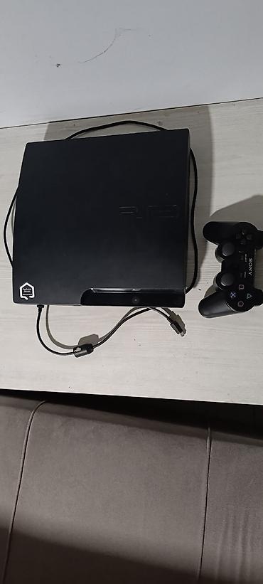 PlayStation 3 Slim oyun konsolu Xüsusiyyətlər: - PS3 Slim korpusu