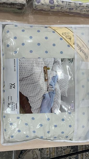 Комплекты постельного белья: Комплекты для спальни и одеяла в упаковке. 1) Одеяла стёганые в — 8