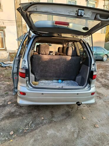 продаю машину под выкуп: Toyota Estima: 2001 г., 2.4 л, Автомат, Бензин, Минивэн