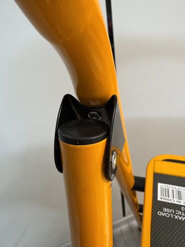 Складные стремянки-лестницы: Складная стремянка-лестница, Материал: Металл, Новый, Для дома, Высота: До 2 м — 26