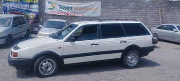 титан на камри: Volkswagen Passat: 1990 г., 1.8 л, Механика, Бензин, Универсал