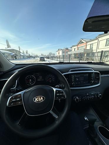 Kia: Kia Sorento: 2018 г., 2.4 л, Автомат, Бензин, Кроссовер at lalafo.kg — 8 Kia: Kia Sorento: 2018 г., 2.4 л, Автомат, Бензин, Кроссовер — 8
