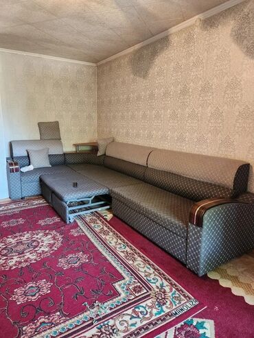 Долгосрочная аренда квартир: 1 комната, Агентство недвижимости, Без подселения, С мебелью частично