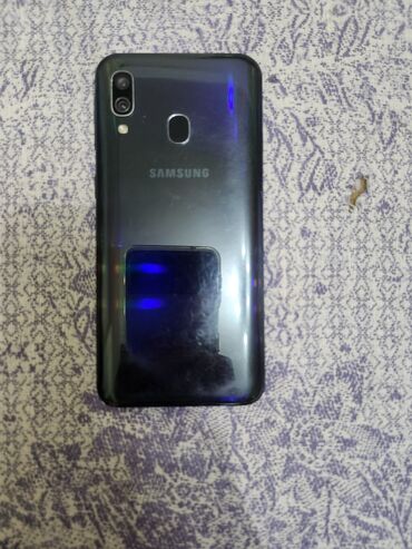 samsung galaxy a40 ekran: Samsung A40, 64 GB, rəng - Göy