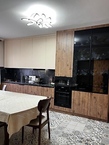 квартира в городе каракол: 200 м², 5 комнат — 4