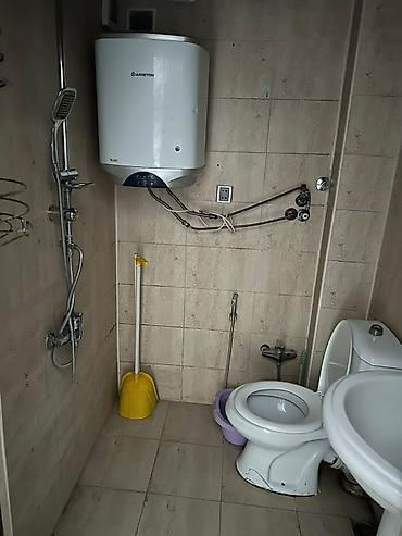 bakıda: Ofis haqqi 30 faiz. Elimler metrosuna ayaqla 5-8 deyqelik mesafede — 9