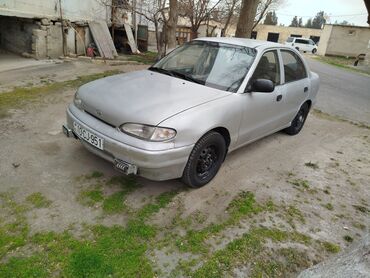 Nəqliyyat: Hyundai Accent: 1.4 l | 1995 il Hetçbek