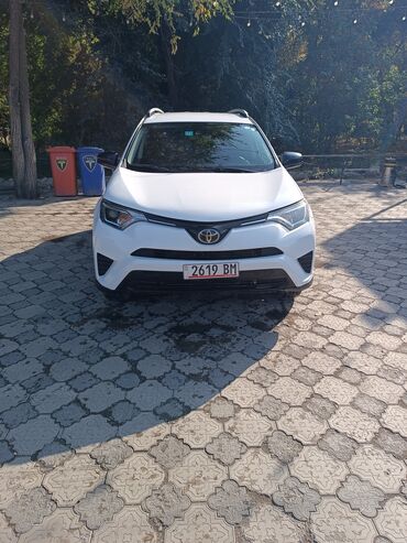 Toyota: Toyota RAV4: 2018 г., 2.5 л, Автомат, Бензин, Кроссовер