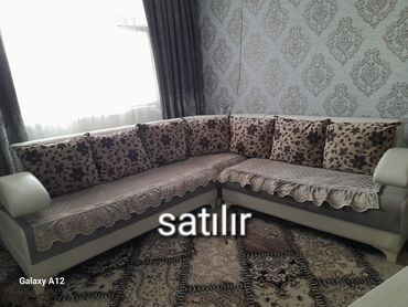 işlenmis divanlar: Künc divan, İşlənmiş, Açılmayan, Bazasız, Nabuk, Çatdırılma yoxdur