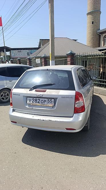 Унаа: Chevrolet Lacetti: 2006 г., 1.6 л, Кол менен иштөөчү, Бензин, Универсал — 3