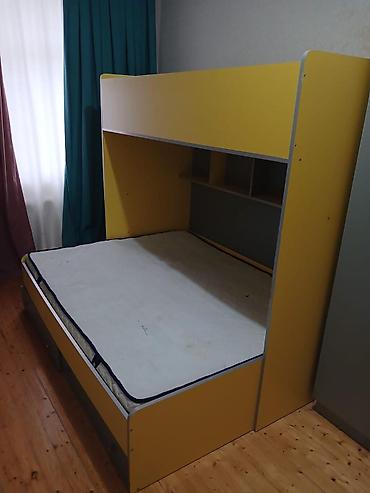 sovde az mebel: Yataq otaqi mebelləri - 650 azn divan - 400 azn ( bazalıdır uzunu 3 — 8