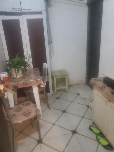 zigda bina evləri: Balaxanida Qovurma restoranina powta Natiqin mecunu restoranina — 2