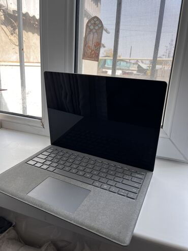 ноотбук новый: Ультрабук, Microsoft Surface, 8 ГБ ОЗУ, Intel Core i5, 13.5 ", Б/у, Для несложных задач, память SSD