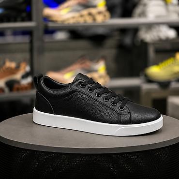 шоппер оптом: Кроссовки 👟 • 3 цвета: белый, синий, чёрный • Размеры в наличии/под — 2