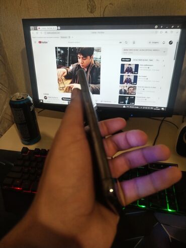 Apple iPhone: IPhone 11 Pro — 8