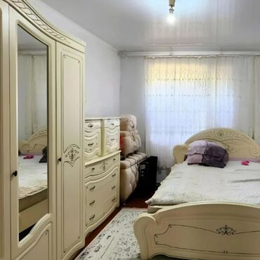 Продажа квартир: 4 комнаты, 93 м² — 4