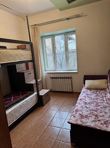 Бөлмөлөр: 10 м², Толугу менен эмереги бар — 3