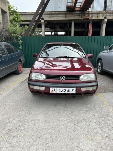 голы вариант: Volkswagen Golf: 1993 г., 1.6 л, Механика, Бензин, Хетчбек
